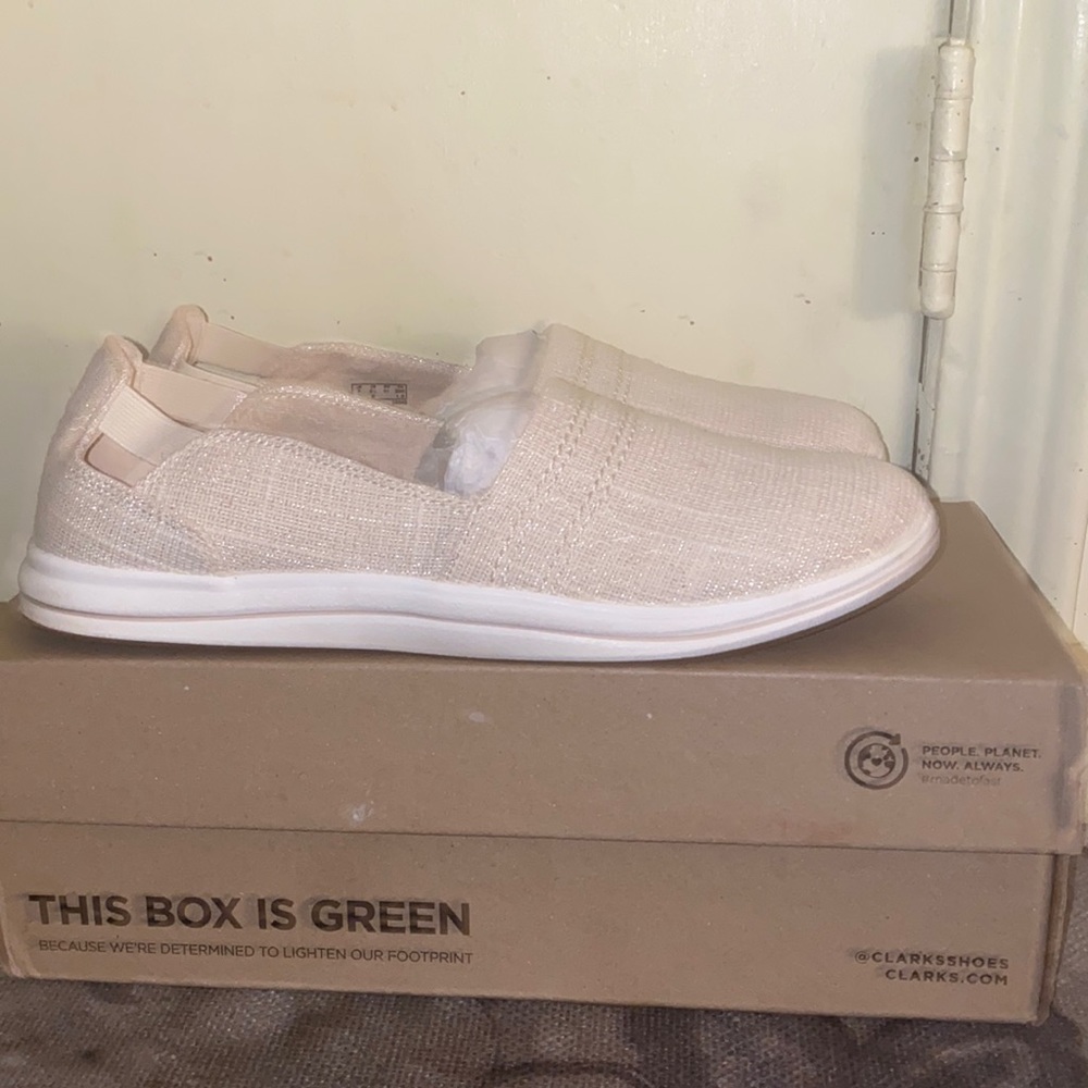 Clarks Breeze Step 2 Natural Interest 9 1/2 M